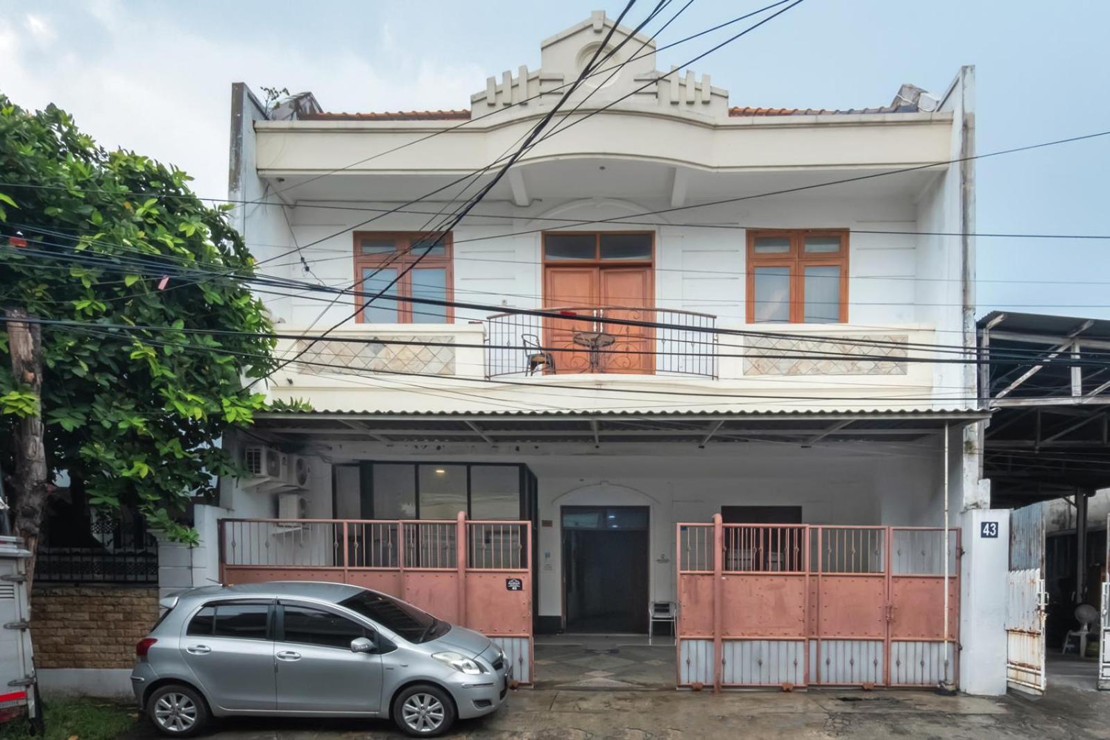 Mono Coliving Kertajaya Syariah, Sby 호텔 수라바야 외부 사진