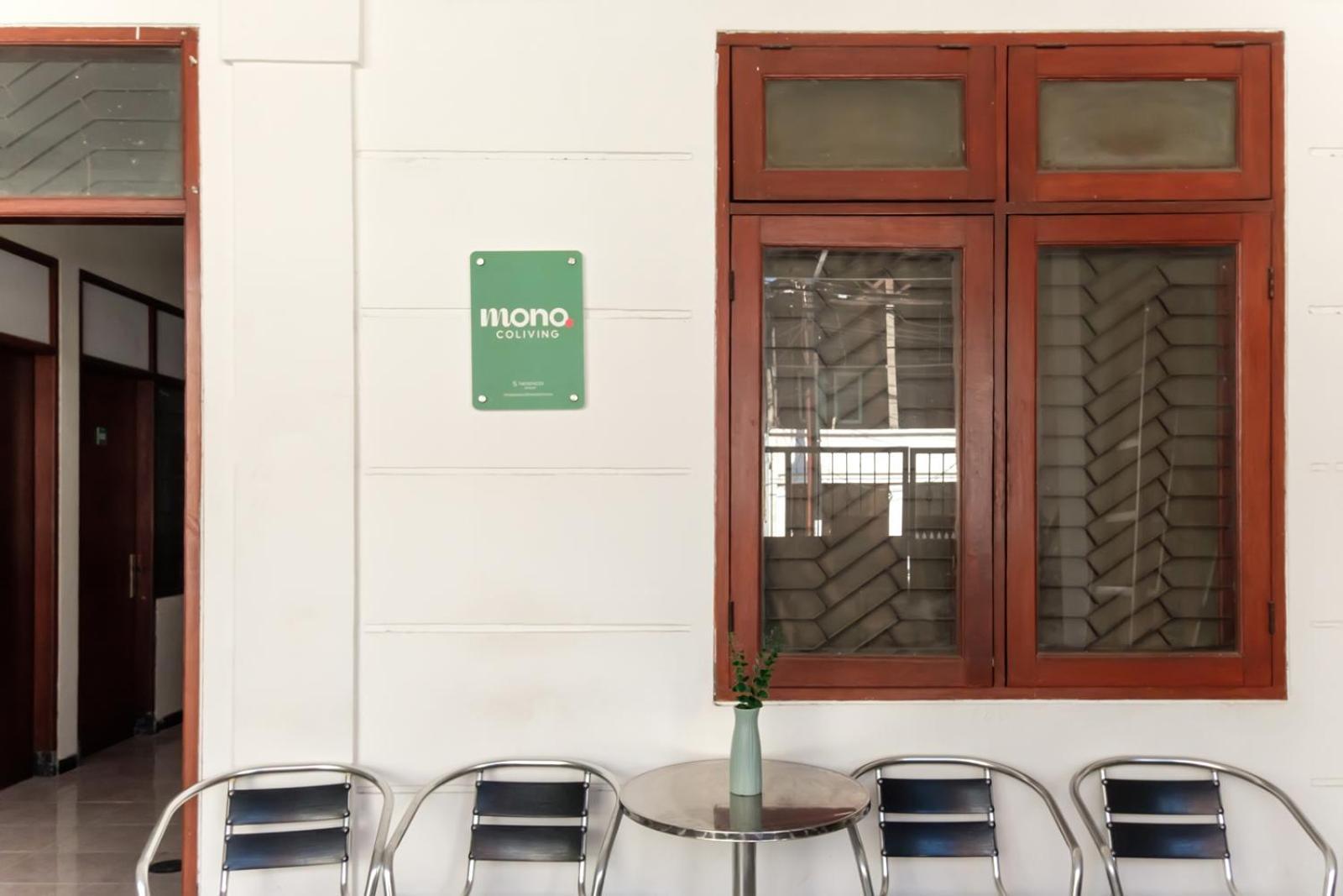 Mono Coliving Kertajaya Syariah, Sby 호텔 수라바야 외부 사진